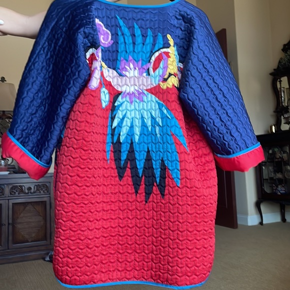 Very Vollbracht Quilted Reversable Artsy
Bird Coat - Picture 2 of 3